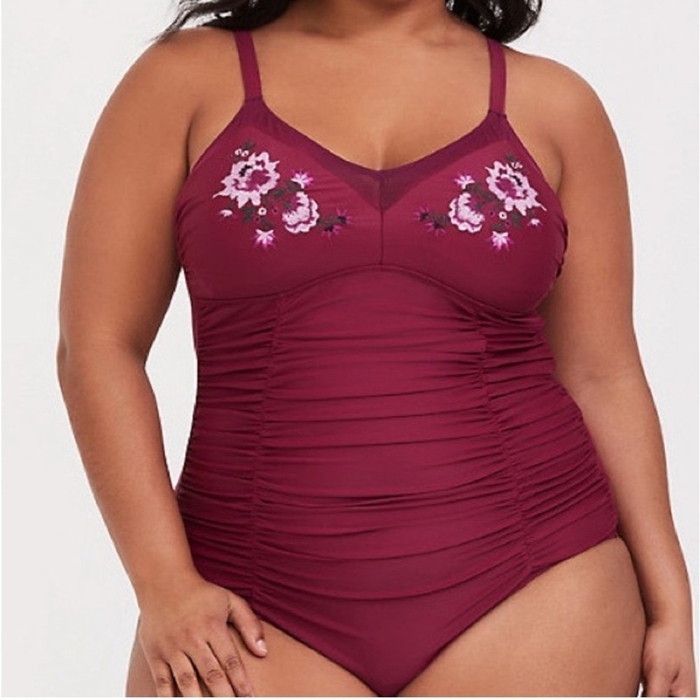 TORRID embroidered one piece swimsuit, 4X.